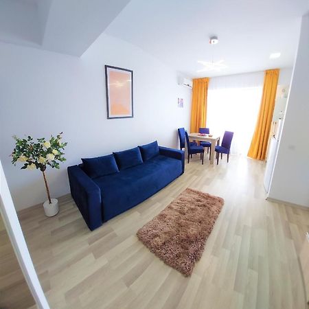 North Club Apartments Mamaia Eksteriør bilde